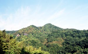 信貴山全景（東より）写真